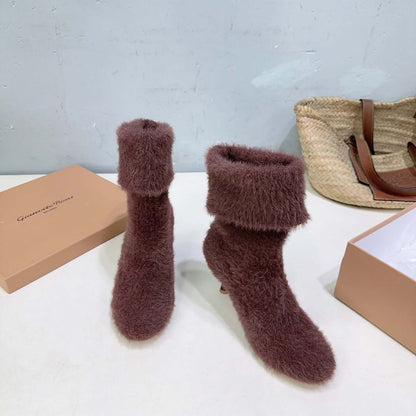 Pre-owned Gianvito Rossi Knitted Ankle Boots - Styledbyblazz