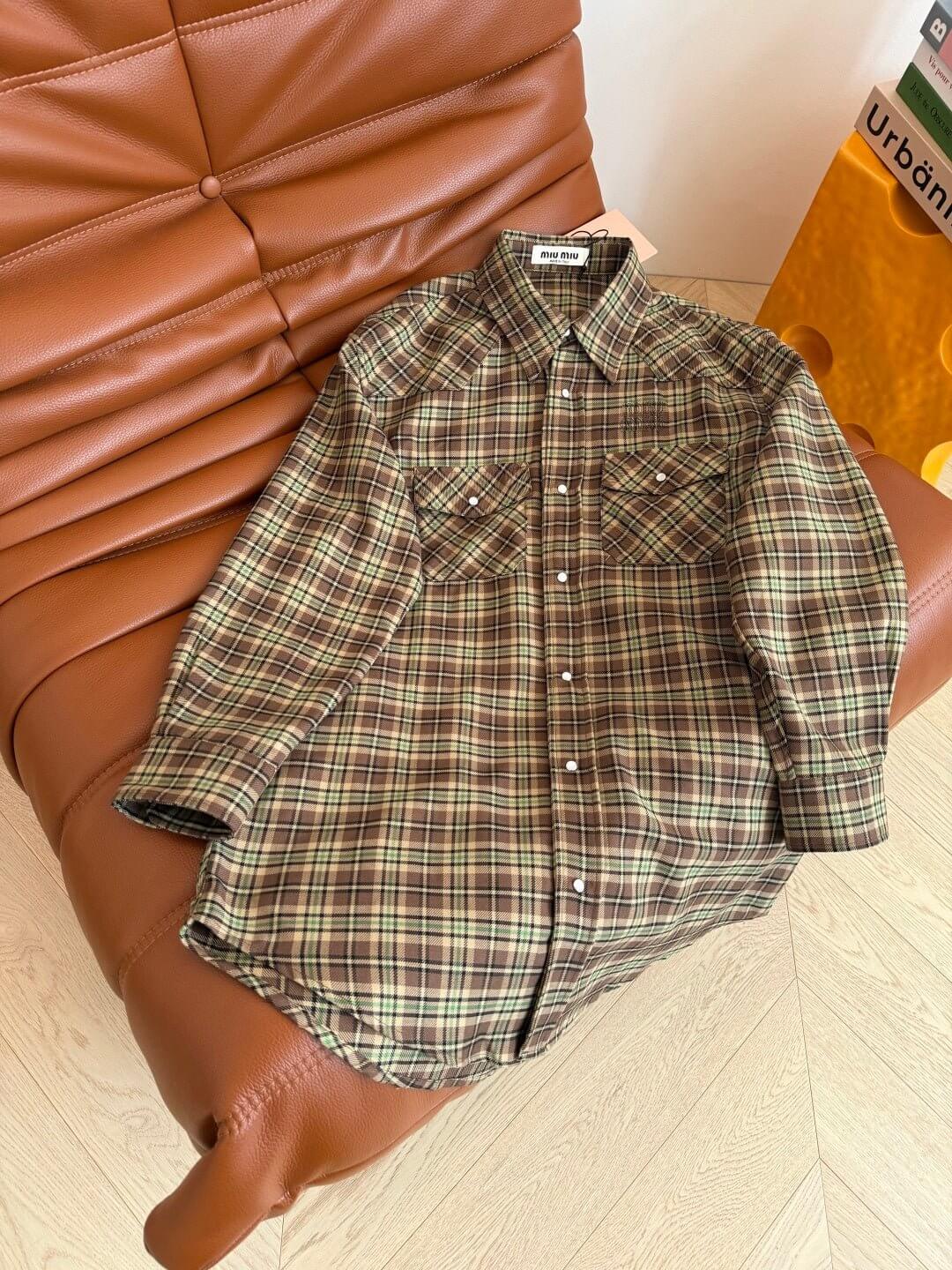 Pre-owned Miu miu brown plaid two-piece virgin wool set - Styledbyblazz